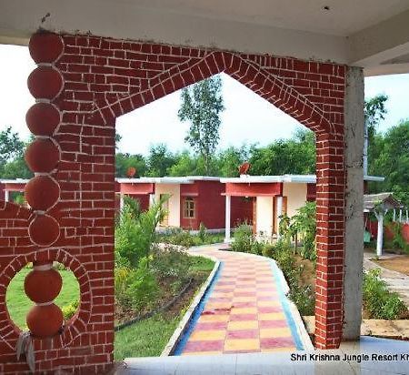 Khajuraho Jungle Resort Exterior photo
